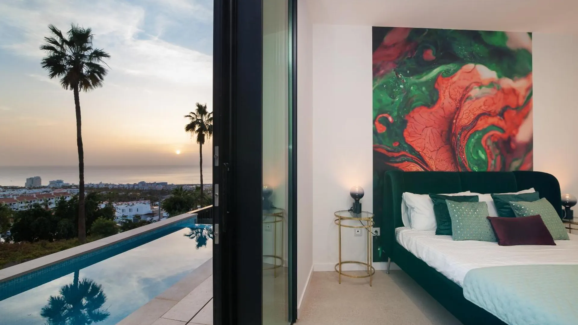 200M² New Villa D With Private, Heated Pool And Amazing Ocean View. Costa Adeje  0*, Costa Adeje (Tenerife)